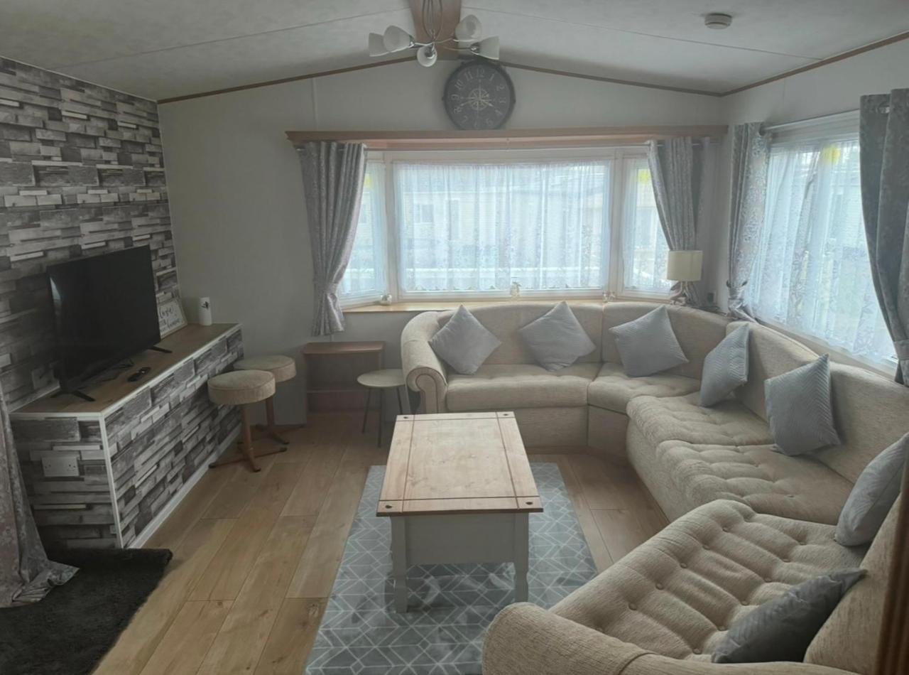 Primrose Valley Primrose Field Holiday Home