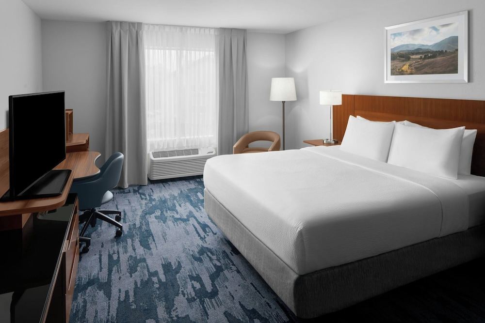 Fairfield Inn Santa Clarita Valencia - photo 5