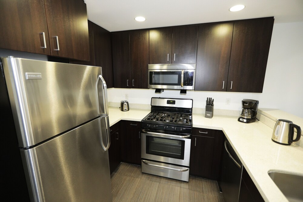 Hollywood Urban Residences - photo 31