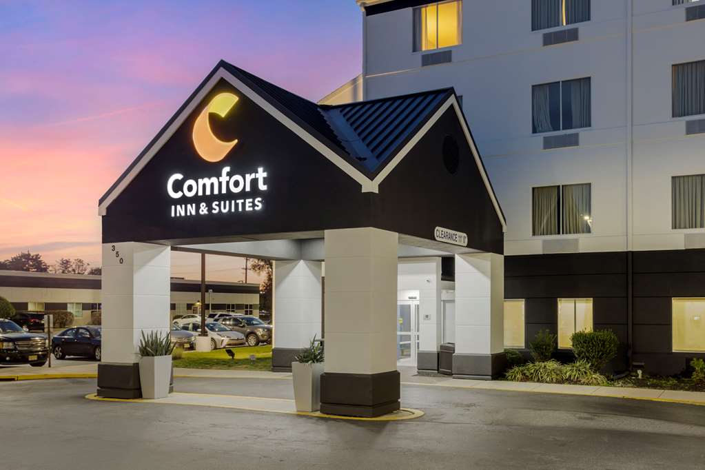 Comfort Inn & Suites Mt. Laurel Philadelphia - photo 5