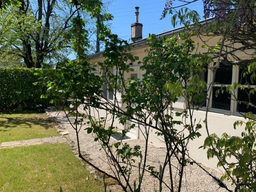 L'Annexe du 8 — 4-Star Luxury Hotel in Besancon, France
