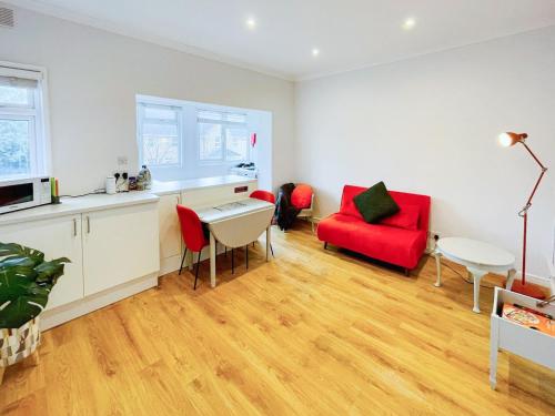 Sea Leigh — 4-Star Luxury Hotel in Leigh-On-Sea, United Kingdom