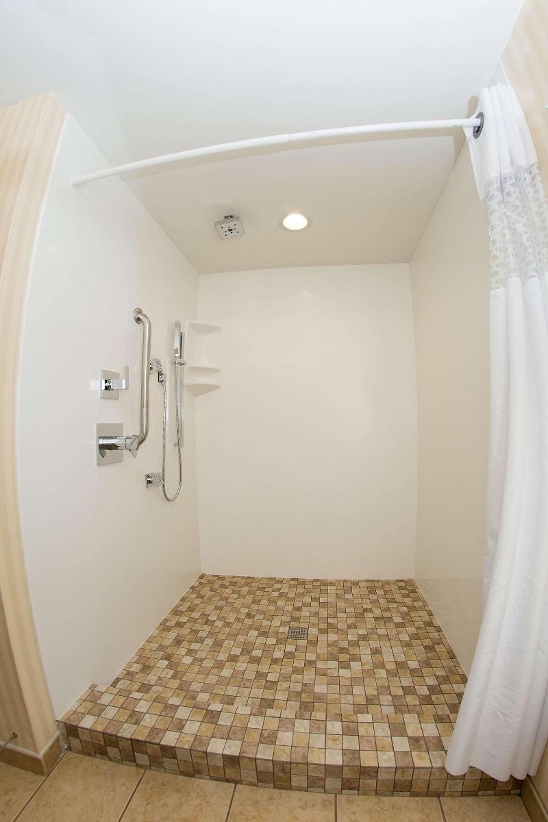 Hampton Inn Lewisburg - photo 55
