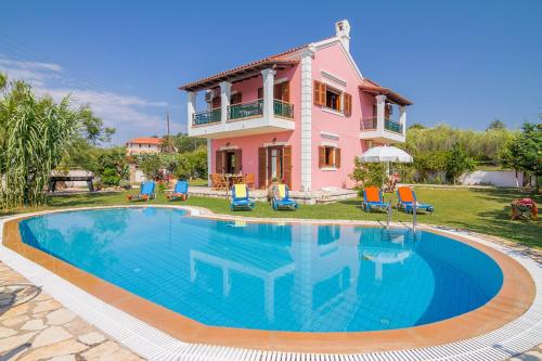 Villa Emilia — 4-Star Luxury Hotel in Corfu, Greece