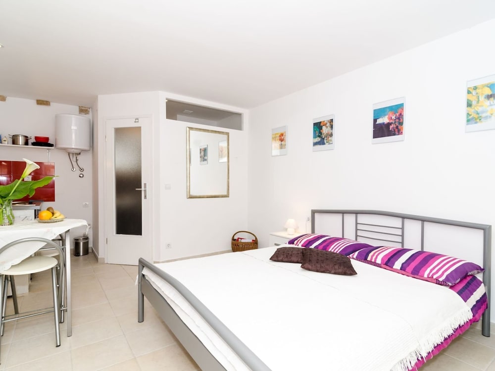 Apartment Lee Loo Studio Apartment