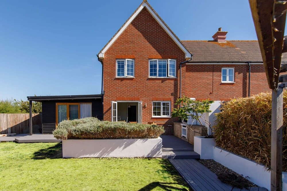 Family Seaside Escape 5 Mins to Beach in Chichester, United Kingdom