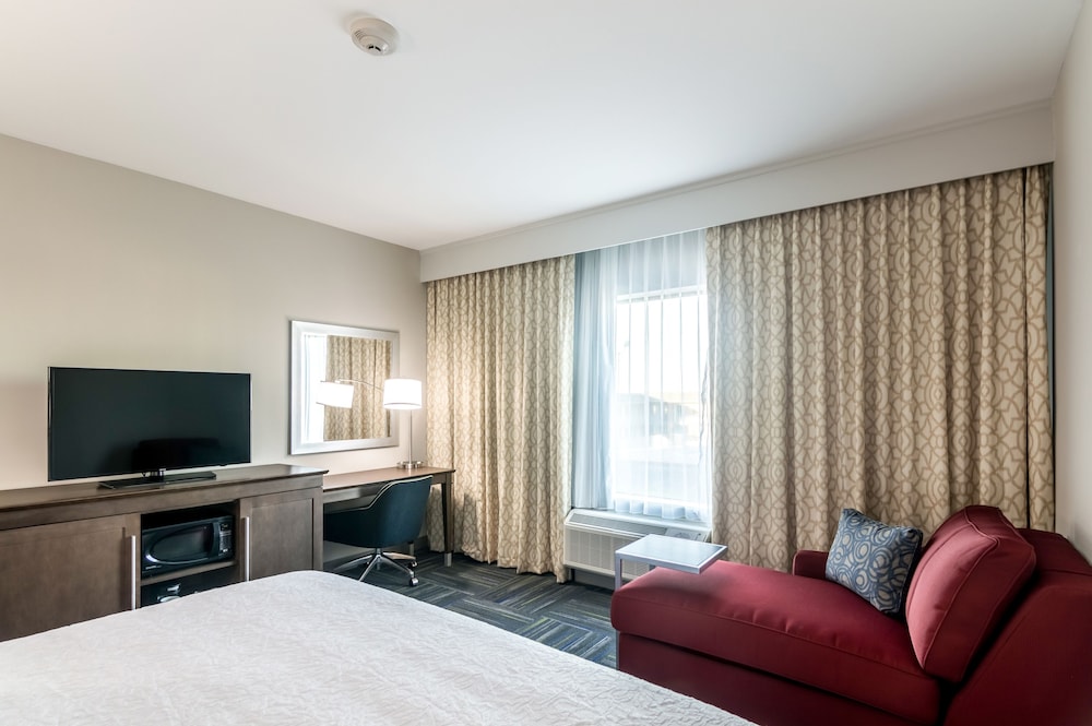 Hampton Inn Oklahoma City Northeast - photo 7