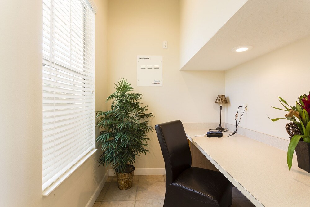 Reunion Resort by Intteli Fun Rentals - photo 43