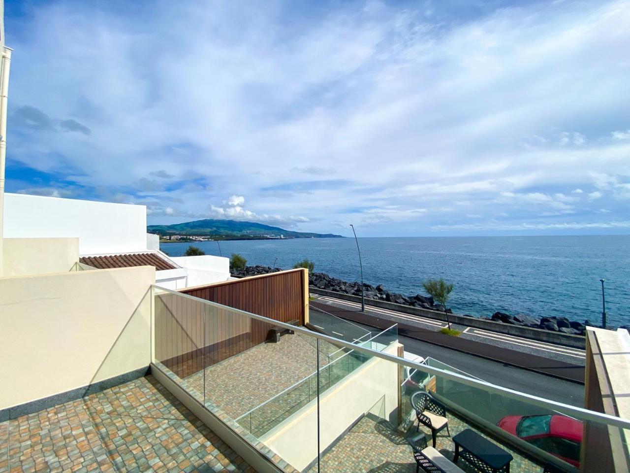 South Shore 2 Host & Chill in Sao Roque, Portugal