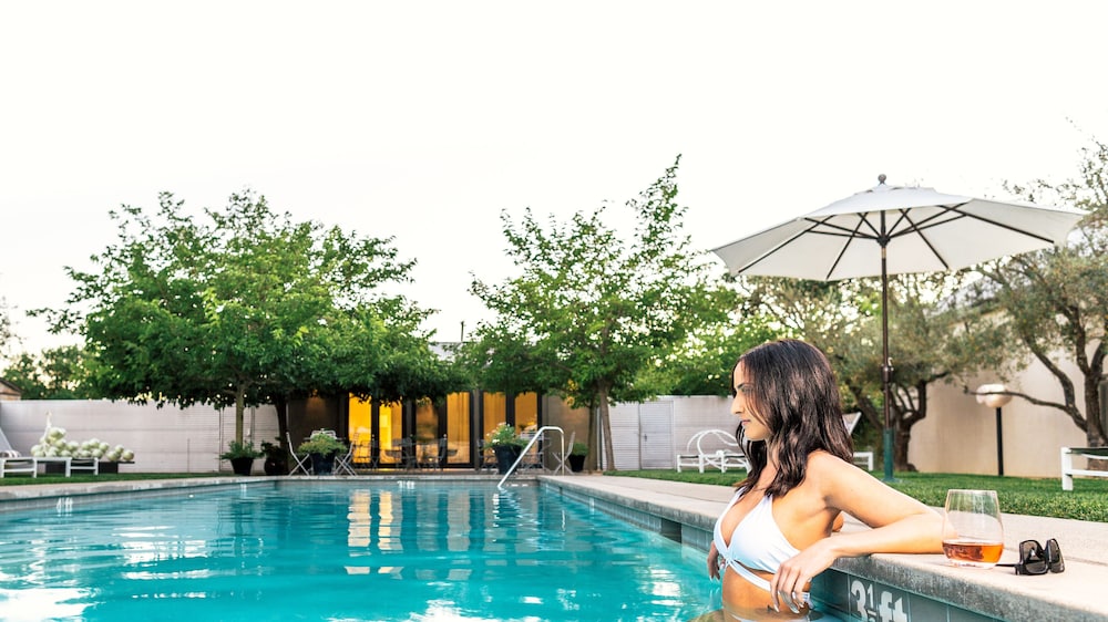 Cassandria Bad Luxe Glamping — Sluis