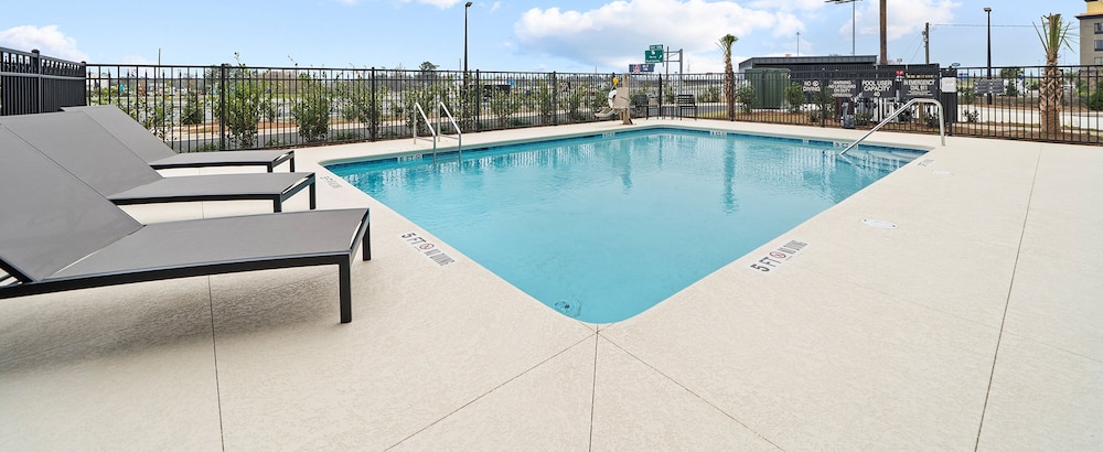 Candlewood Suites Perry National Fairground Area by IHG - photo 32