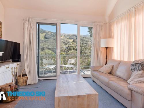 Kaella - carbon neutral hotel in Unknown City