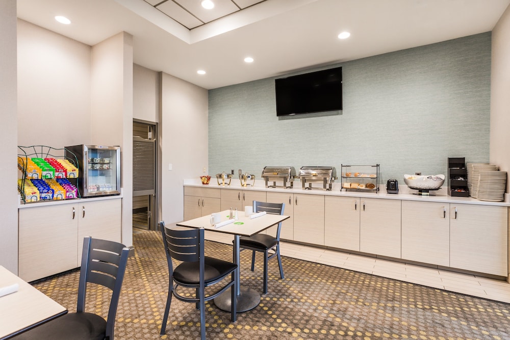 Holiday Inn Timonium Baltimore North by IHG - photo 19