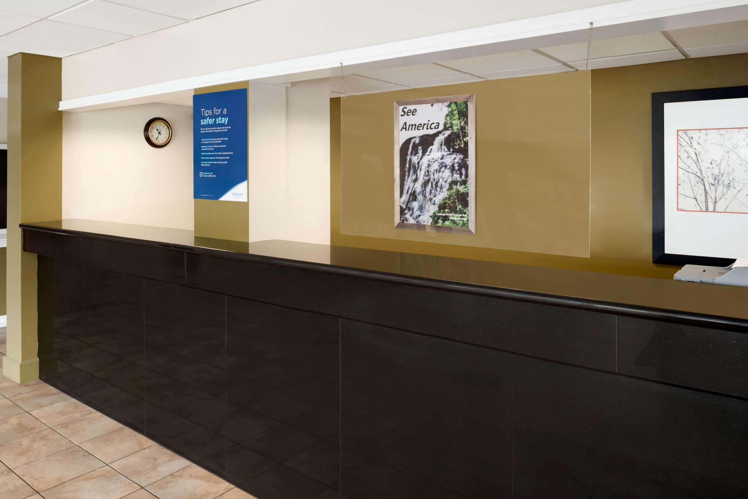 Travelodge by Wyndham Zanesville - photo 25