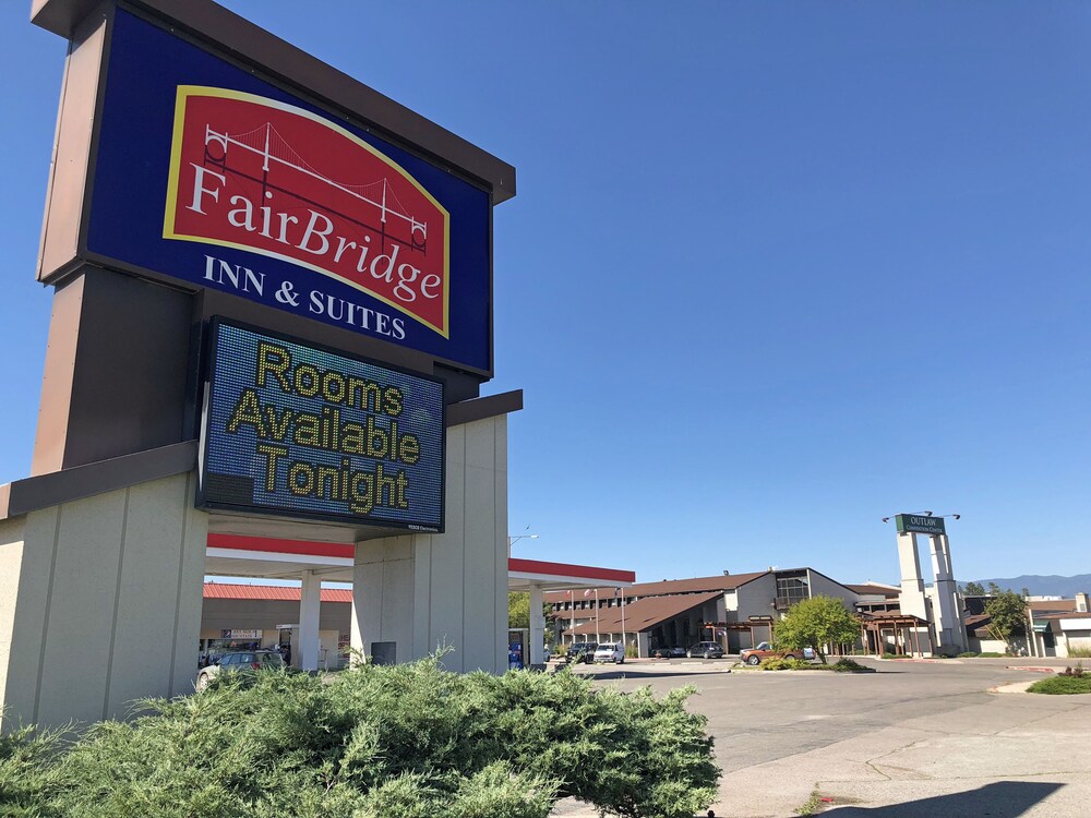 Fairbridge Inn Suites Outlaw Conference Center Kalispell — Kalispell