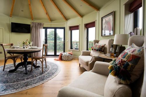 The Treehouse — 4-Star Luxury Hotel in Haddington, United Kingdom