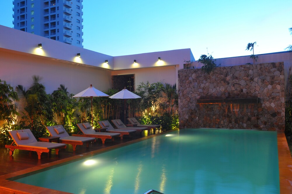 Karon Boutique Phuket - last minute hotel in Phuket