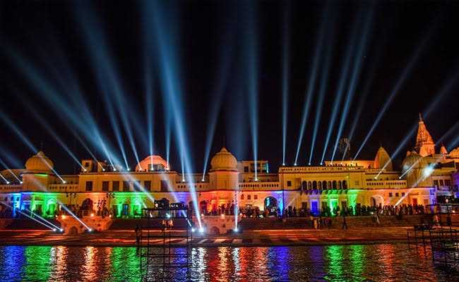 Hotel O by OYO Blue Palace — 4-Star Luxury Hotel in Fyzabad, India