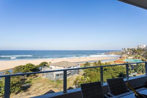 Colonial Sands 305 — 4-Star Luxury Hotel in Margate, South Africa