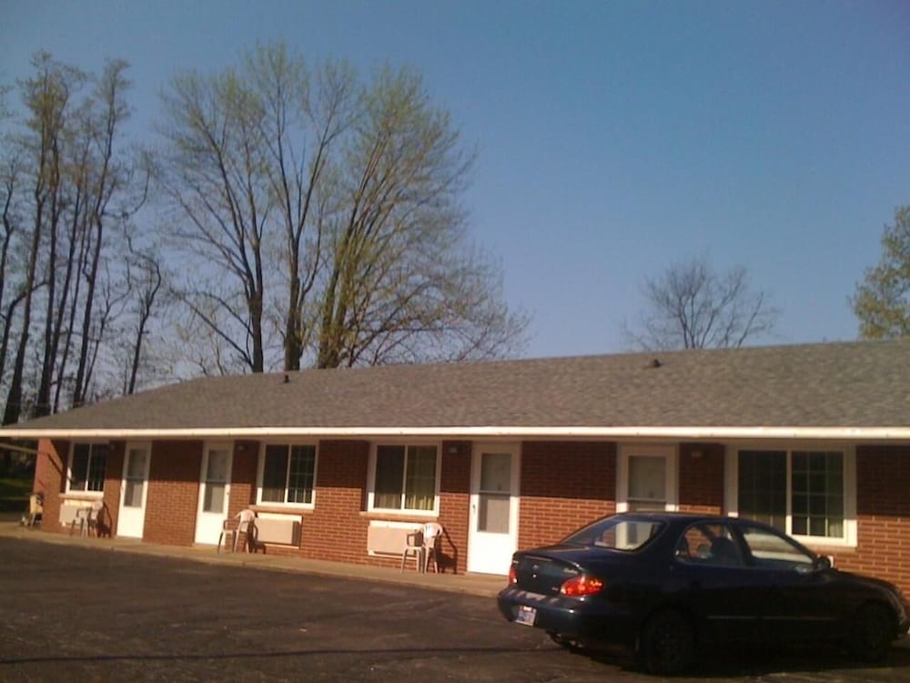 Cool Springs Inn — hotel in Otis