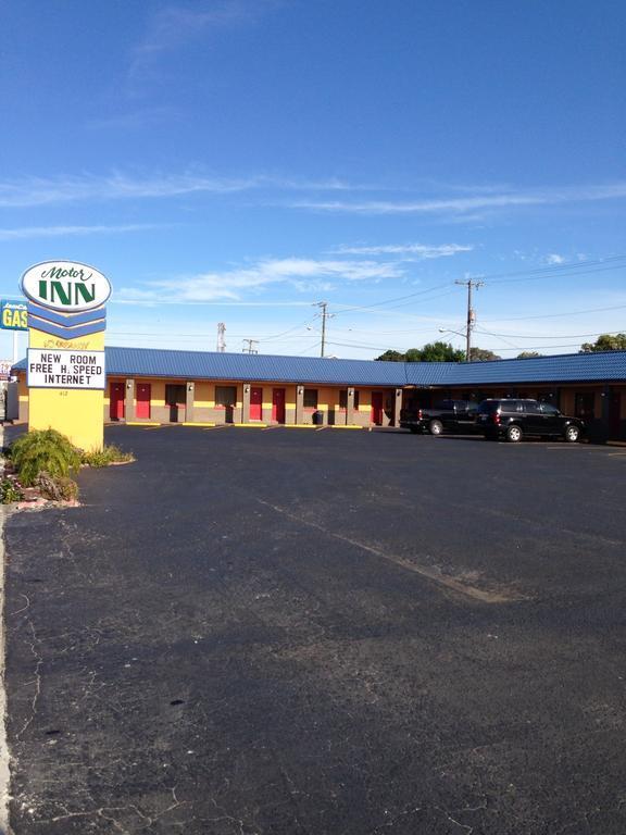 Motor Inn - featured photo
