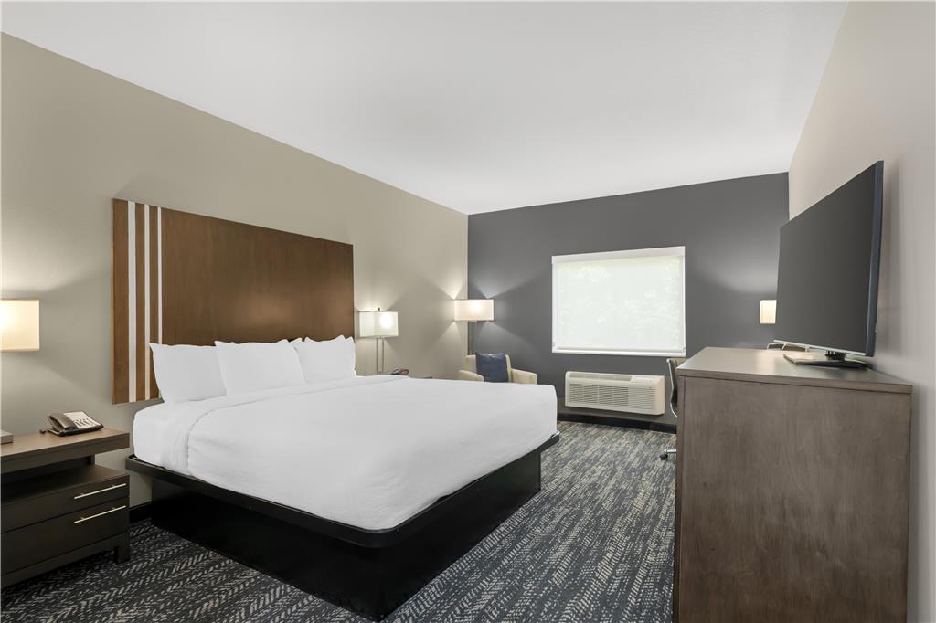Best Western Plus Washington Hotel - photo 22