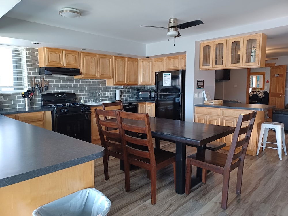 Alexanders Landing - photo 73