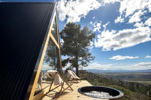 TheVagar Glamping Mountain Shelters