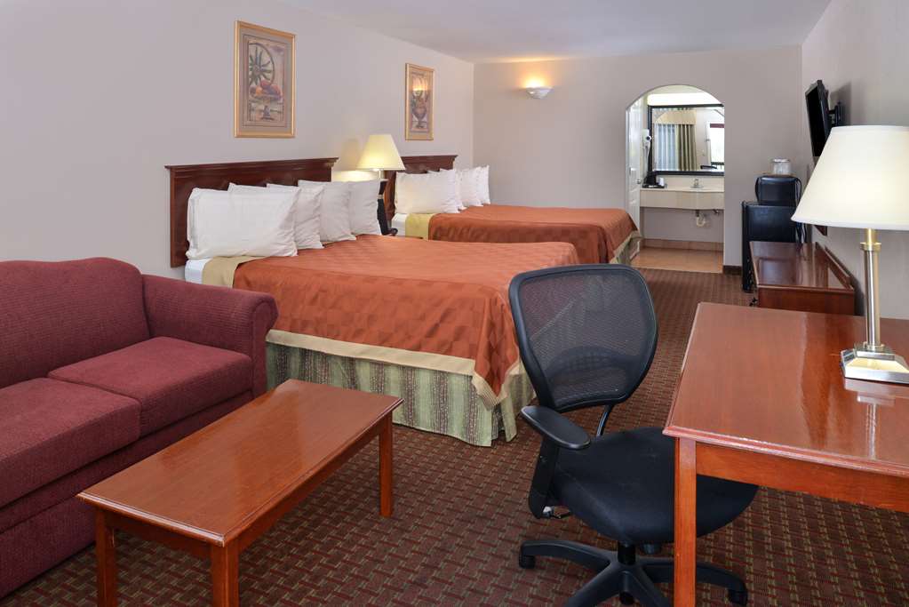 Americas Best Value Inn & Suites San Benito - photo 14