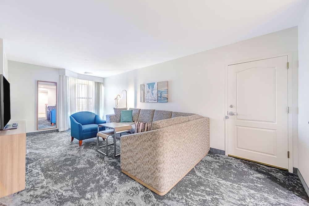 Homewood Suites by Hilton East Rutherford Meadowlands - photo 52