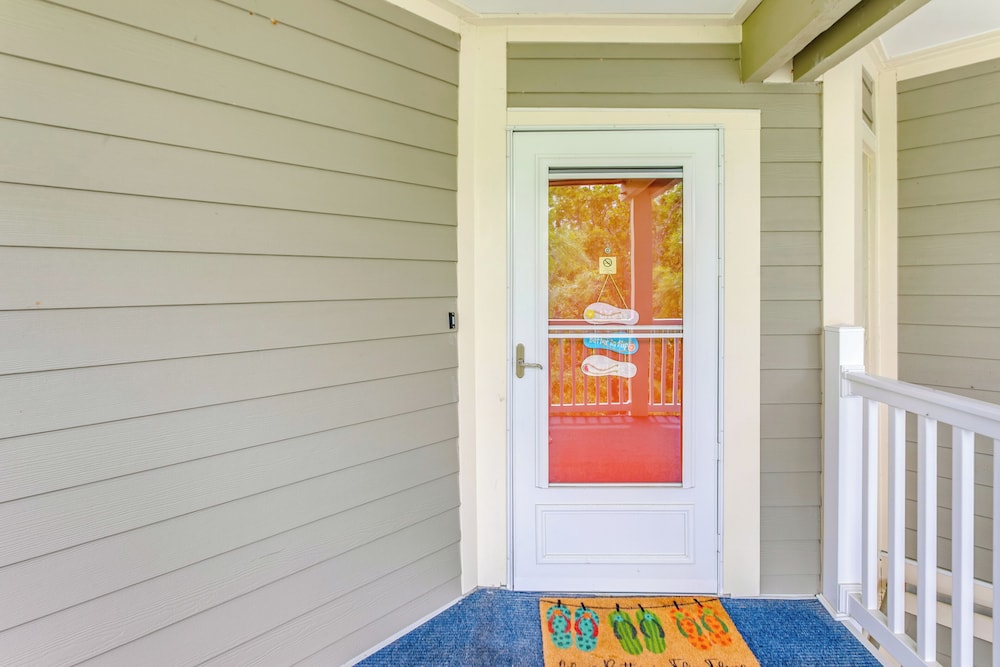 Walk to Beach and Barefoot Landing Resort Condo - photo 21