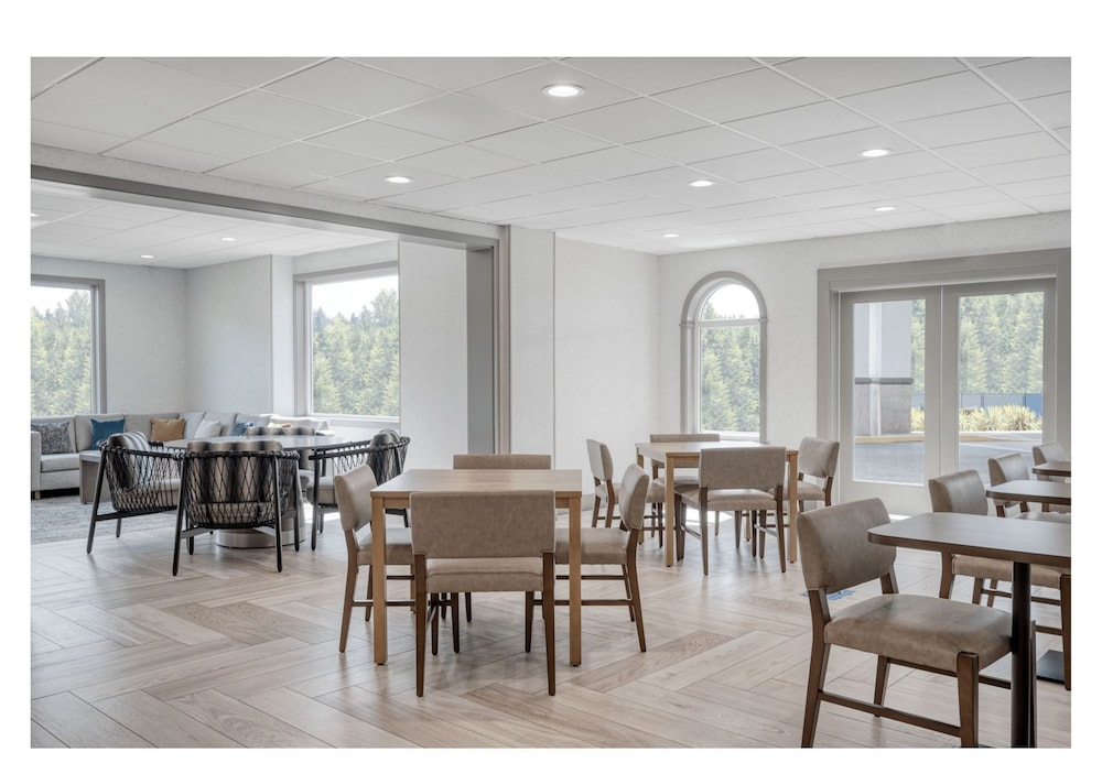 Holiday Inn Express Federal Way Seattle South by IHG - photo 48