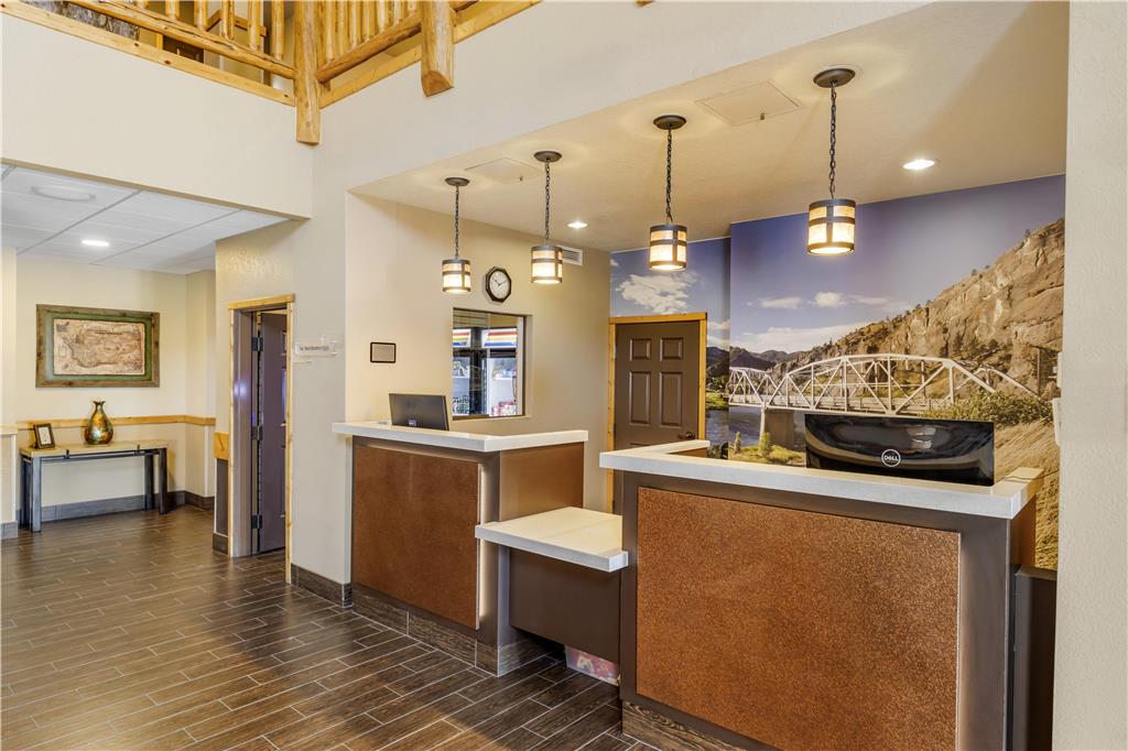 Best Western Plus Riverfront Hotel & Suites - photo 77
