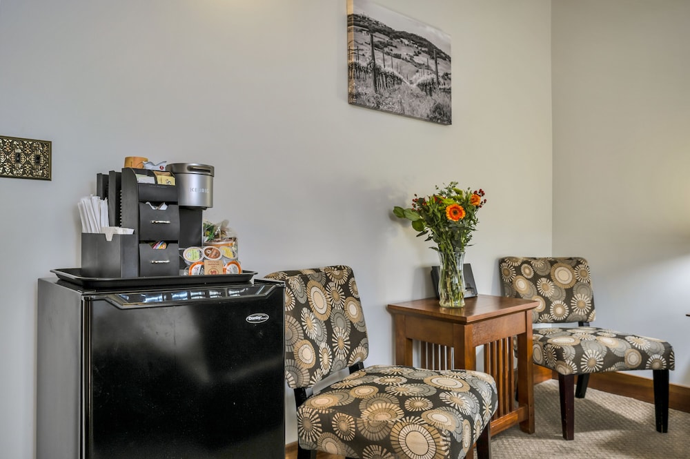 Calistoga Wine Way Inn - photo 99