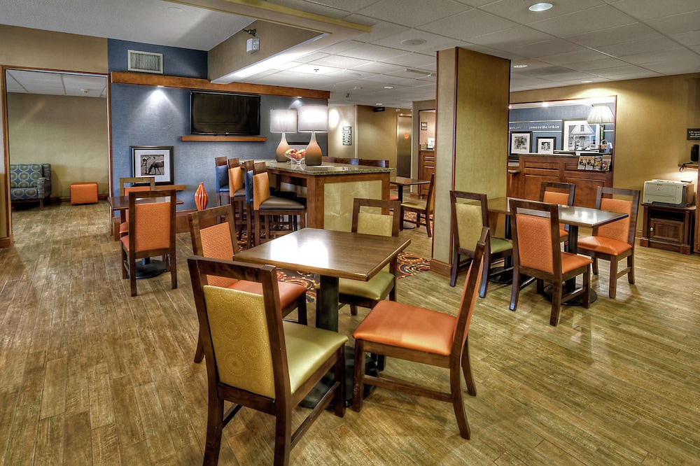 Hampton Inn Jonesville Elkin - photo 3