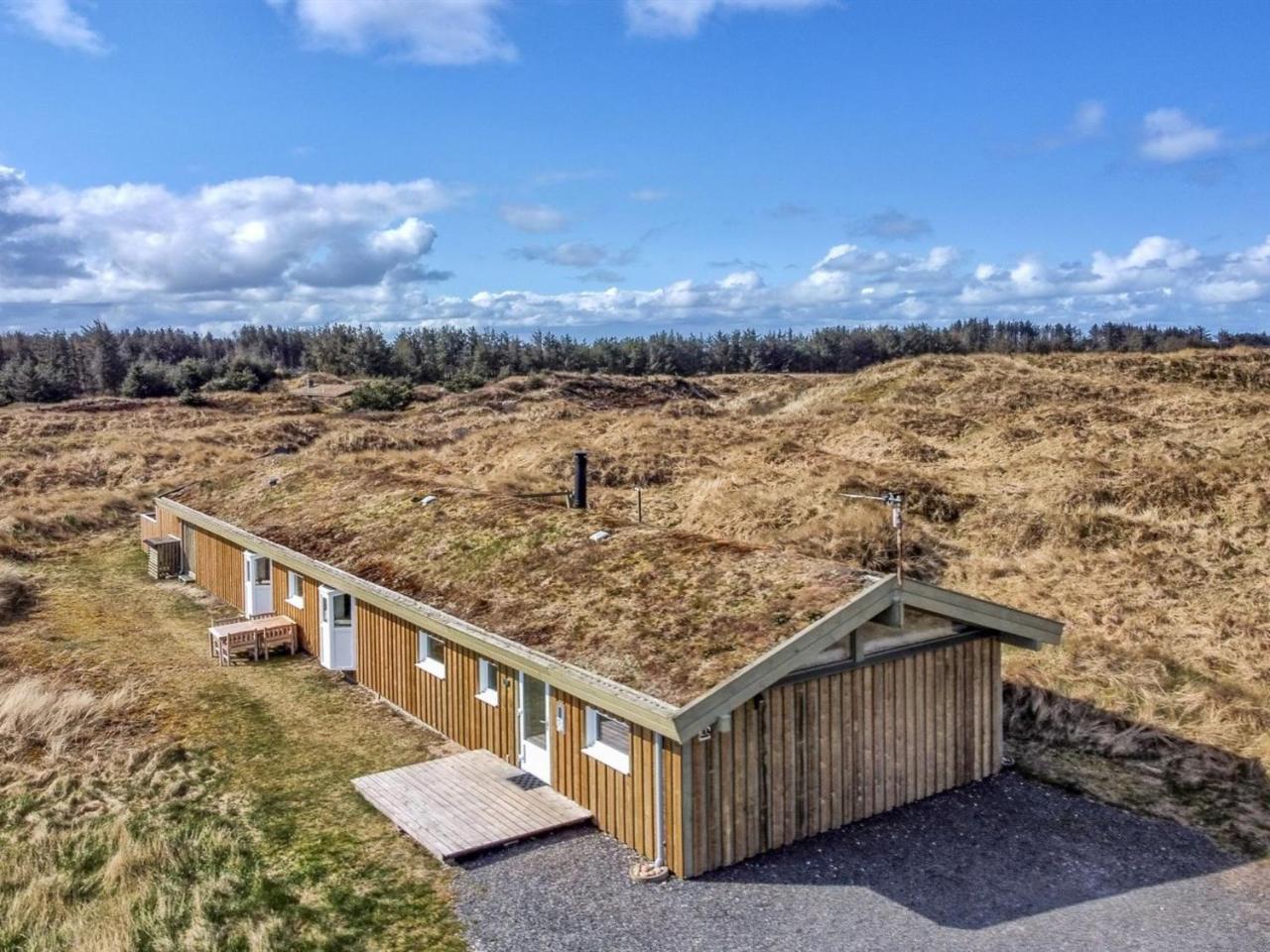 Holiday Home Falka 800m from the sea by Interhome — 4-Star Luxury Hotel in Lokken, Denmark