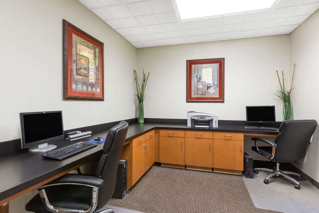 Wingate by Wyndham West Monroe - photo 15