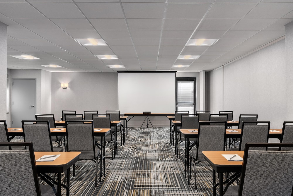 Homewood Suites by Hilton Newtown Langhorne PA - photo 50