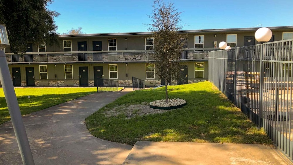Motel 6 Temple TX - photo 27