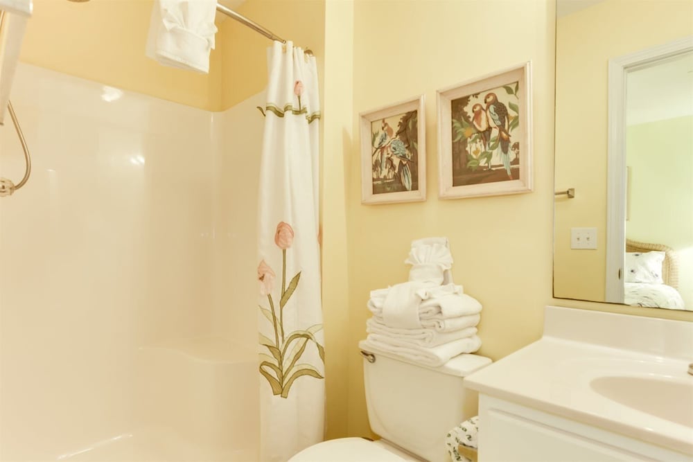 An Amazing Surfside Beach Escape - photo 41