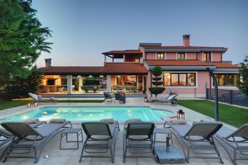 Villa Ines — 4-Star Luxury Hotel in Pula, Croatia