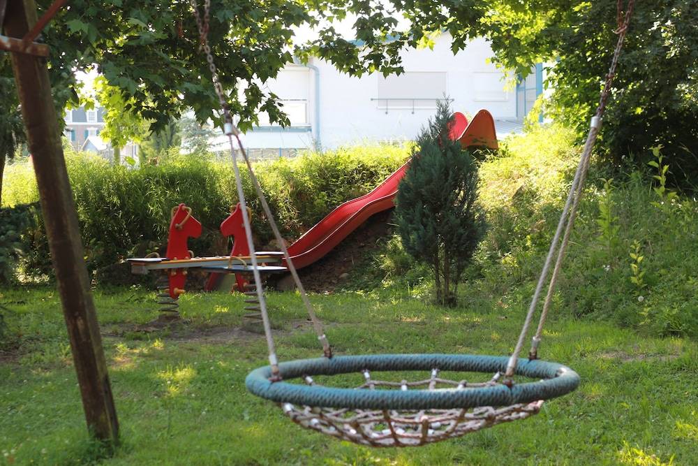 Children's play area - outdoor