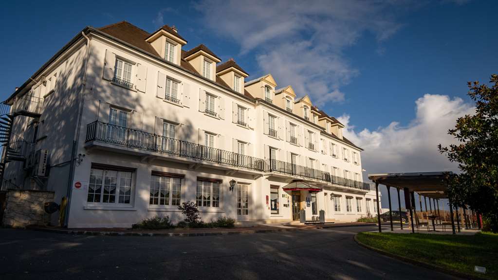 Best Western Hotel Ile de France in Chateau-Thierry, France