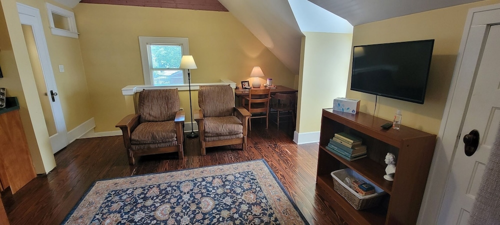 Art and Lodging - photo 38