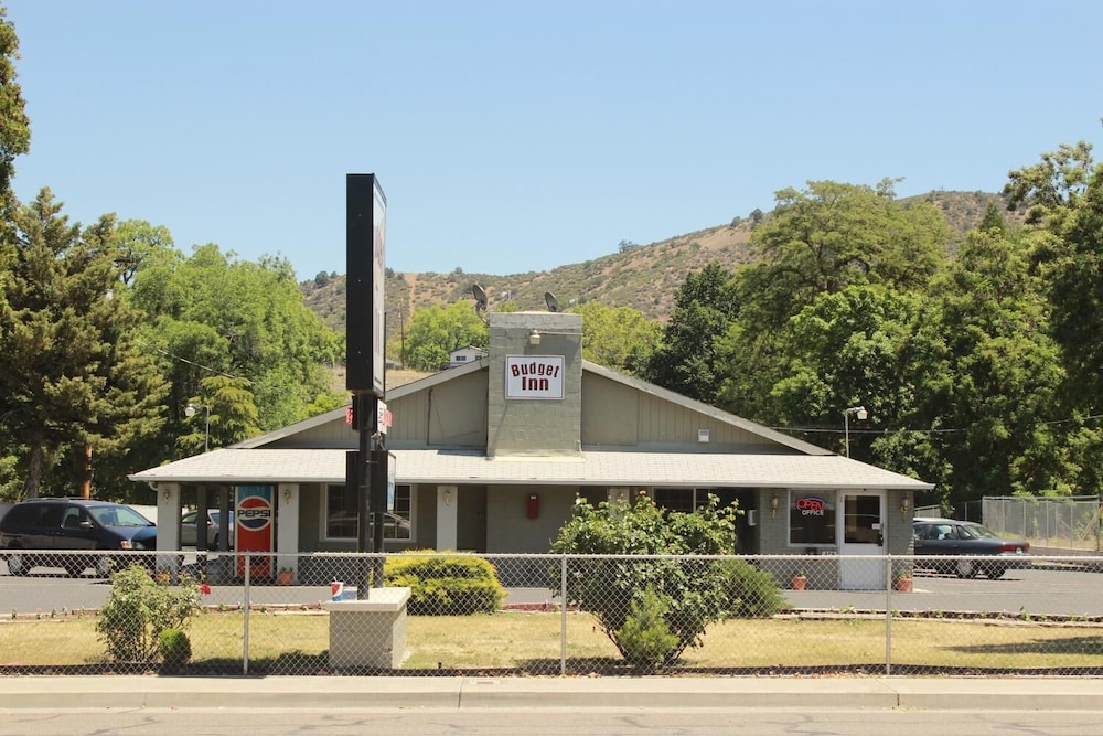 Budget Inn Yreka - photo 34