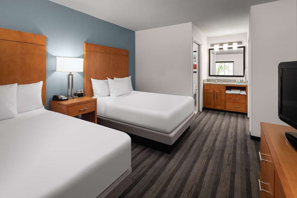 Hyatt House Scottsdale Old Town - photo 6