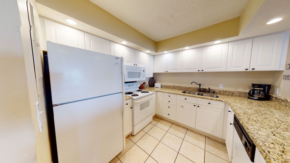 Beachside Towers at Sandestin by Gibson Beach Rentals - photo 134
