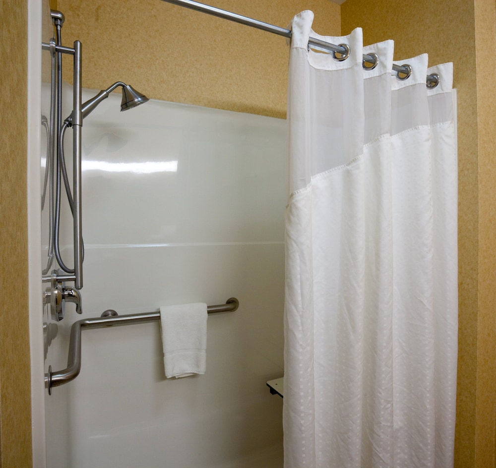 Holiday Inn Express & Suites Brandon an IHG Hotel - featured photo