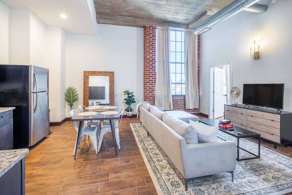 Sosuite at Independence Lofts - photo 160