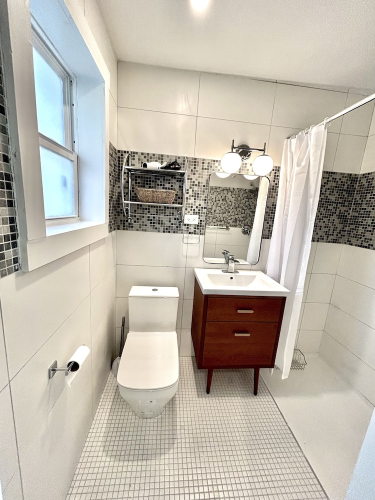 New South Motor Inn - photo 40